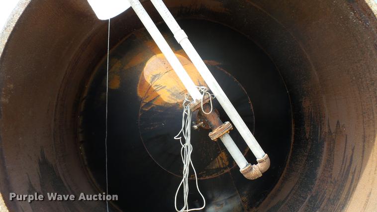 image for item DC2529 Steel cone bottom tank