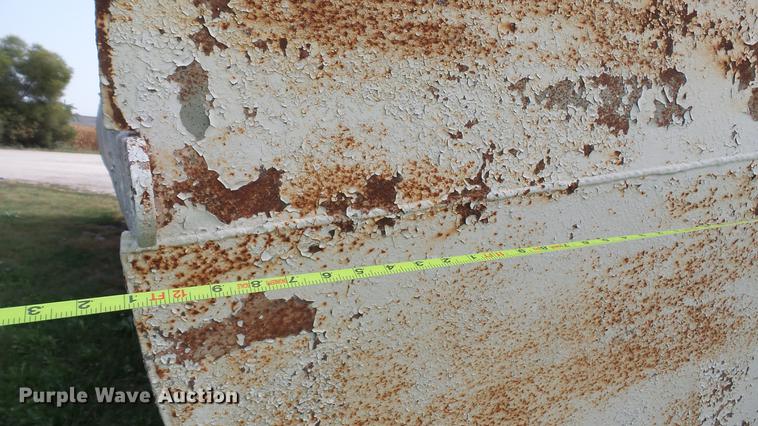 image for item DC2529 Steel cone bottom tank