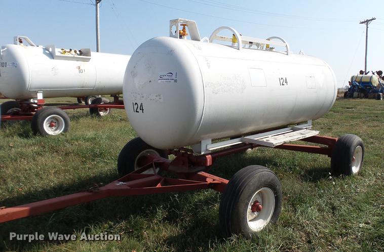 image for item DC2534 Anhydrous ammonia nurse tank