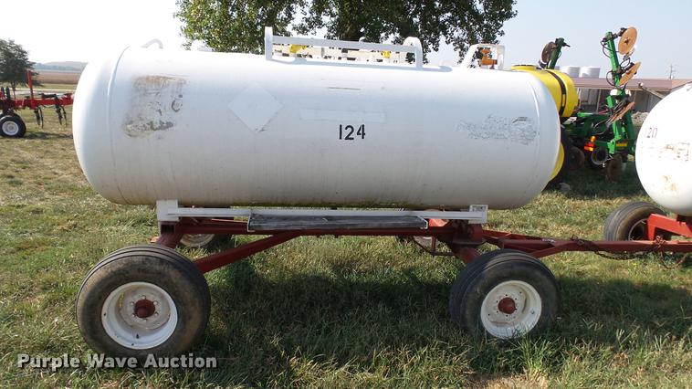 image for item DC2534 Anhydrous ammonia nurse tank