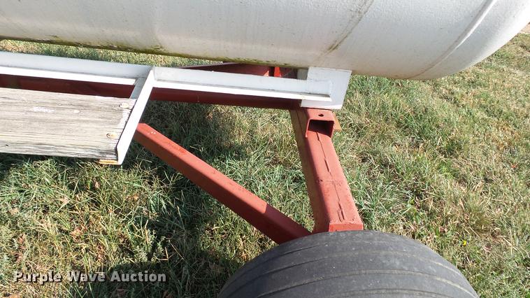 image for item DC2534 Anhydrous ammonia nurse tank