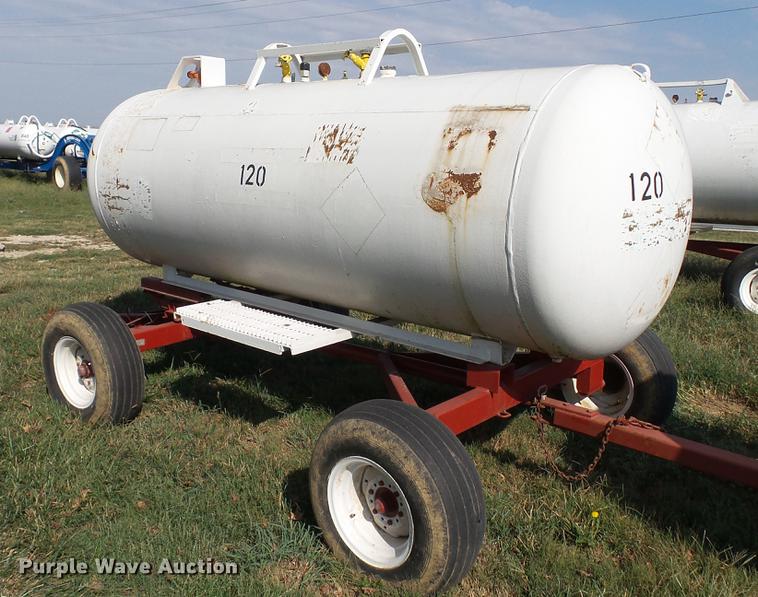 image for item DC2535 Anhydrous ammonia nurse tank