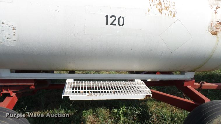 image for item DC2535 Anhydrous ammonia nurse tank