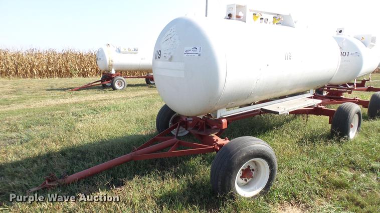 image for item DC2536 Anhydrous ammonia nurse tank
