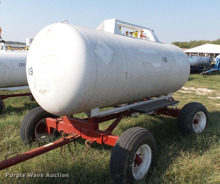 image for item DC2536 Anhydrous ammonia nurse tank