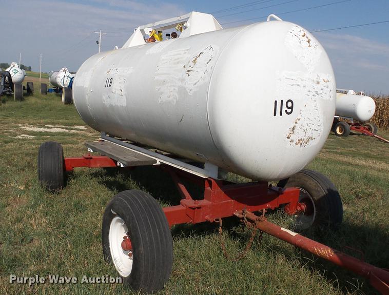image for item DC2536 Anhydrous ammonia nurse tank