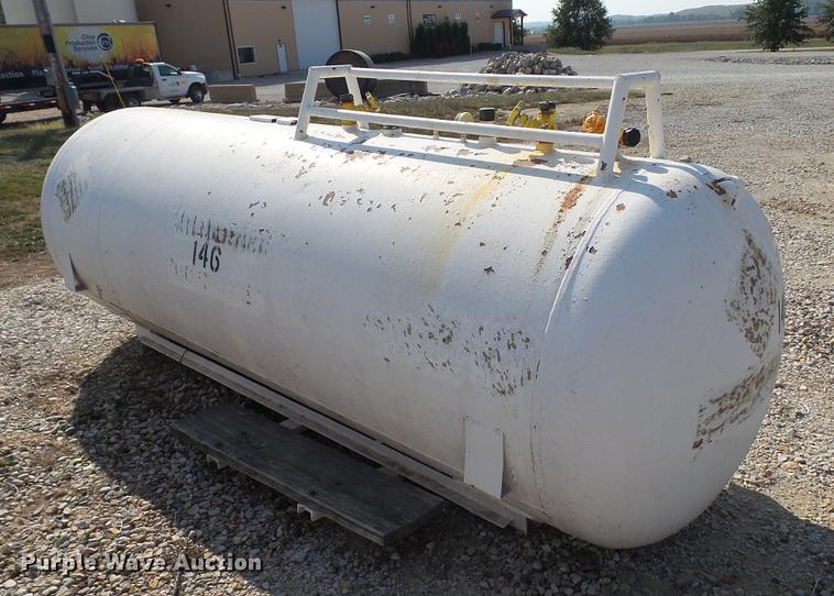 image for item DC2538 Anhydrous ammonia tank