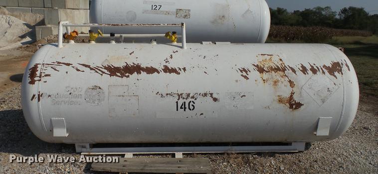 image for item DC2538 Anhydrous ammonia tank