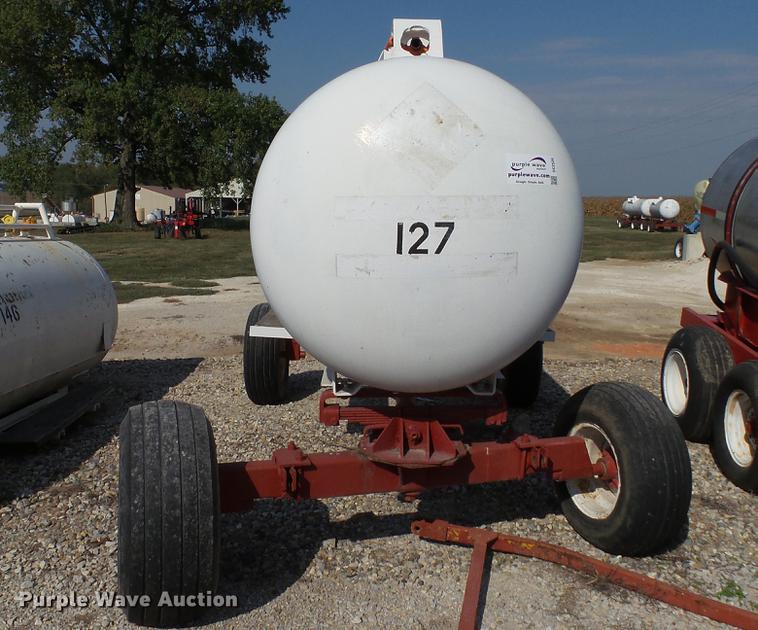 image for item DC2539 Anhydrous ammonia nurse tank