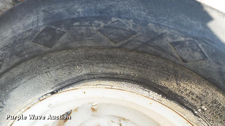 image for item DC2539 Anhydrous ammonia nurse tank