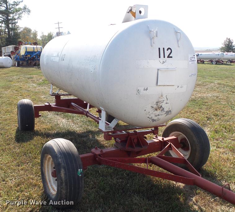 image for item DC2542 Anhydrous ammonia nurse tank