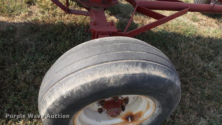 image for item DC2542 Anhydrous ammonia nurse tank