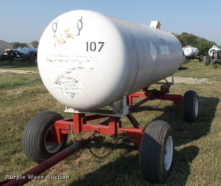 image for item DC2543 Anhydrous ammonia nurse tank