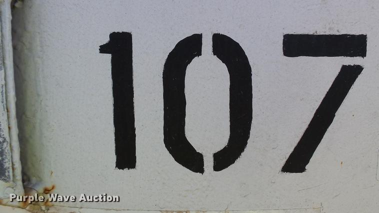 image for item DC2543 Anhydrous ammonia nurse tank