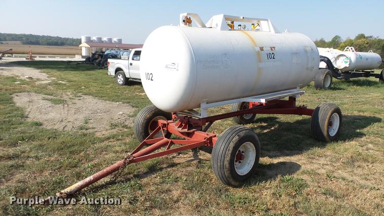 image for item DC2544 Anhydrous ammonia nurse tank