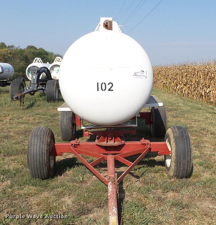 image for item DC2544 Anhydrous ammonia nurse tank