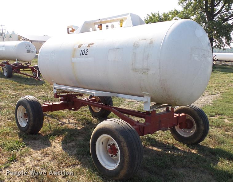 image for item DC2544 Anhydrous ammonia nurse tank