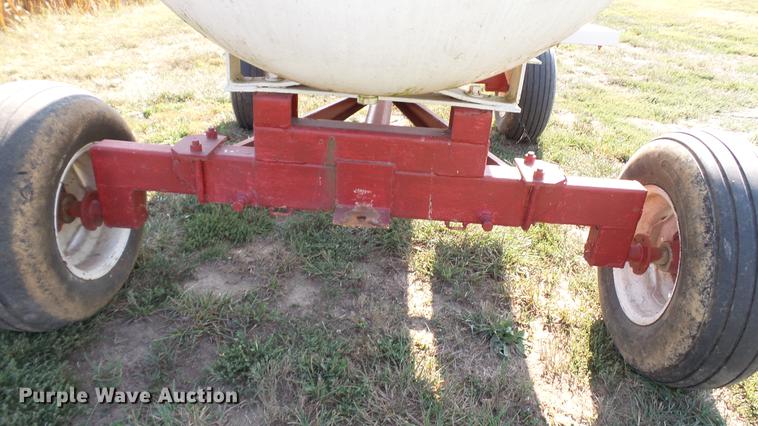 image for item DC2544 Anhydrous ammonia nurse tank