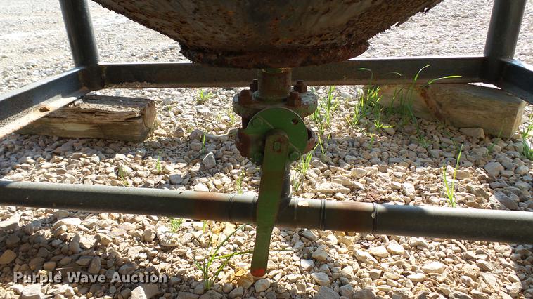 image for item DC2545 Poly cone bottom tank