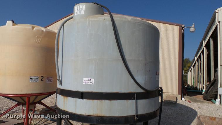 image for item DC2545 Poly cone bottom tank