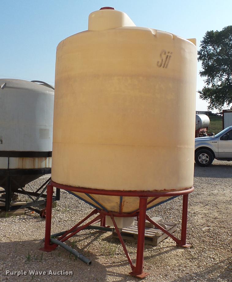 image for item DC2546 SSI poly cone bottom tank