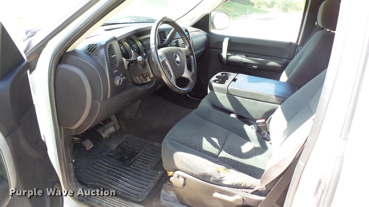 image for item DC2549 2008 Chevrolet Silverado 1500 Ext. Cab pickup truck