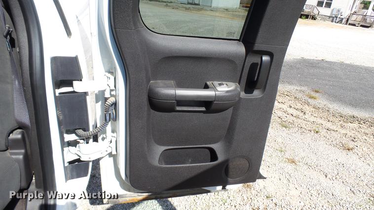 image for item DC2549 2008 Chevrolet Silverado 1500 Ext. Cab pickup truck