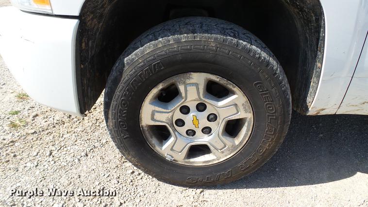 image for item DC2549 2008 Chevrolet Silverado 1500 Ext. Cab pickup truck