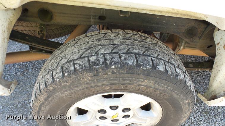 image for item DC2549 2008 Chevrolet Silverado 1500 Ext. Cab pickup truck