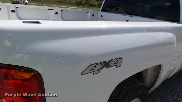 image for item DC2549 2008 Chevrolet Silverado 1500 Ext. Cab pickup truck