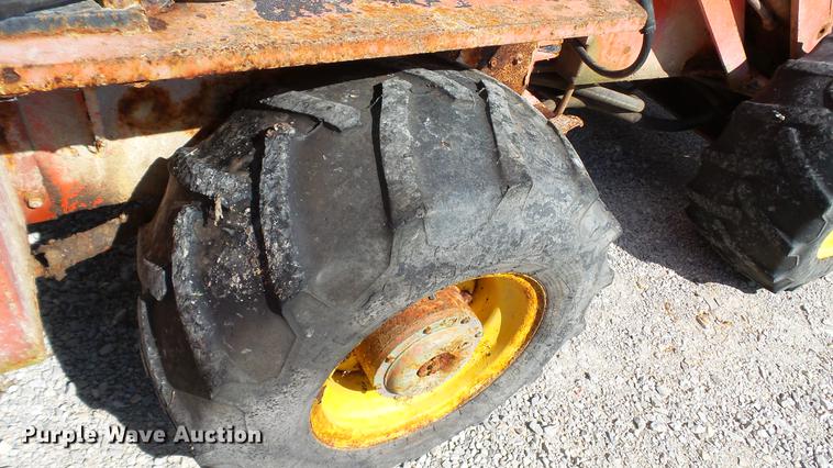 image for item DC2550 Willmar Wrangler wheel loader