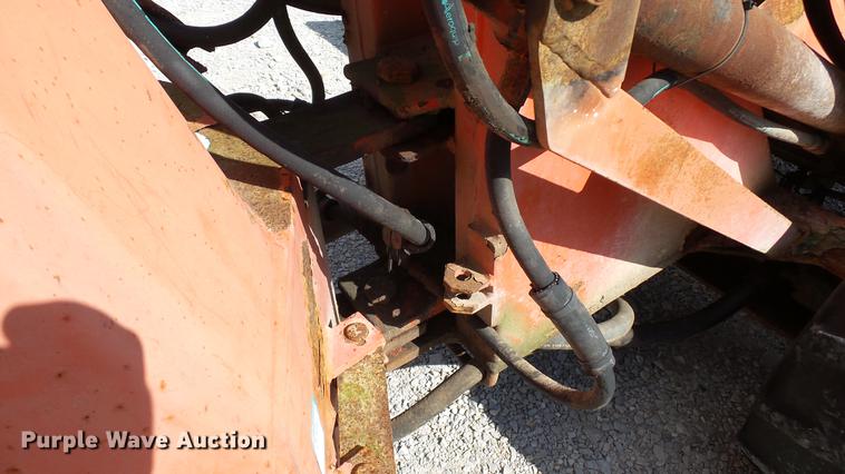 image for item DC2550 Willmar Wrangler wheel loader