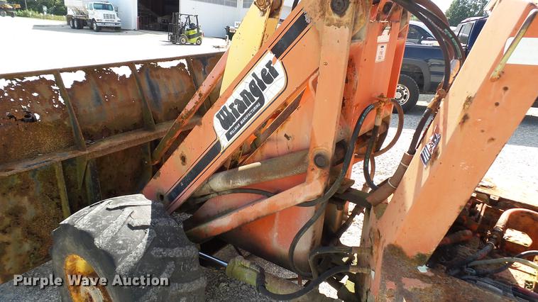 image for item DC2550 Willmar Wrangler wheel loader