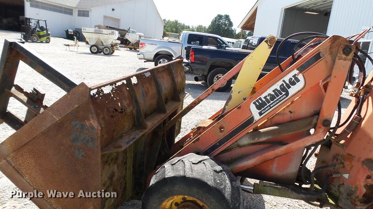 image for item DC2550 Willmar Wrangler wheel loader