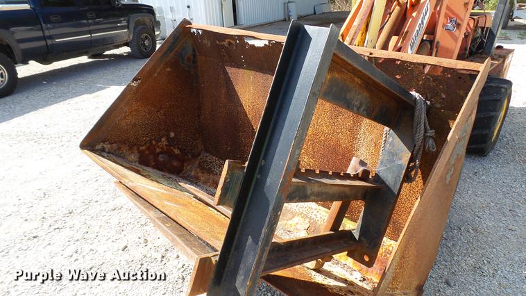 image for item DC2550 Willmar Wrangler wheel loader