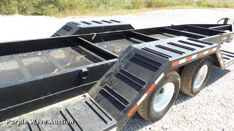 image for item DC2552 2013 Behnke sprayer trailer