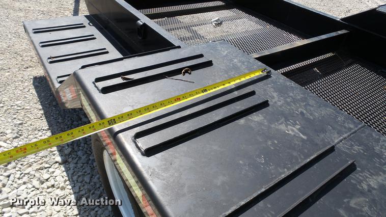 image for item DC2552 2013 Behnke sprayer trailer