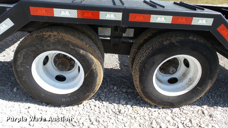 image for item DC2552 2013 Behnke sprayer trailer