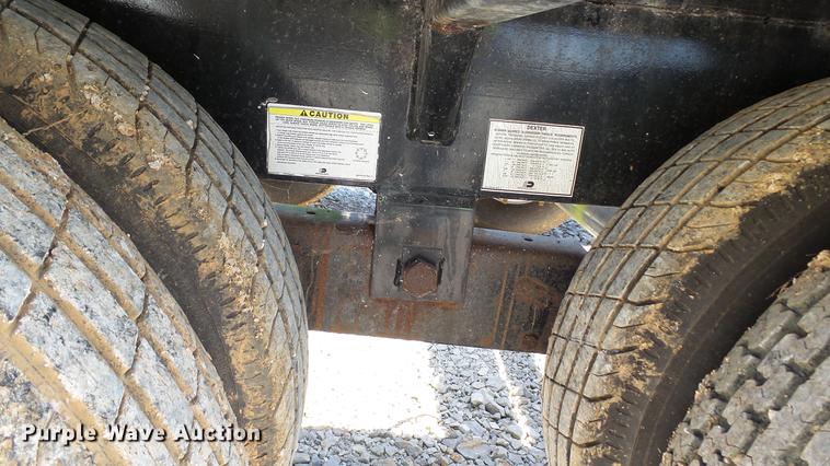 image for item DC2552 2013 Behnke sprayer trailer