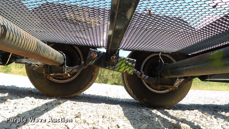 image for item DC2552 2013 Behnke sprayer trailer