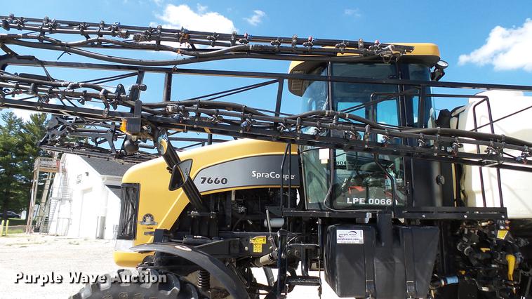 image for item DC2553 2012 SpraCoupe 7660 self-propelled sprayer