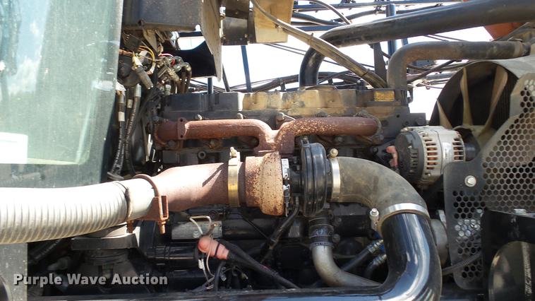 image for item DC2553 2012 SpraCoupe 7660 self-propelled sprayer