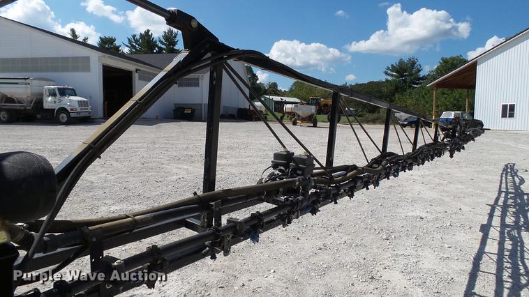 image for item DC2553 2012 SpraCoupe 7660 self-propelled sprayer