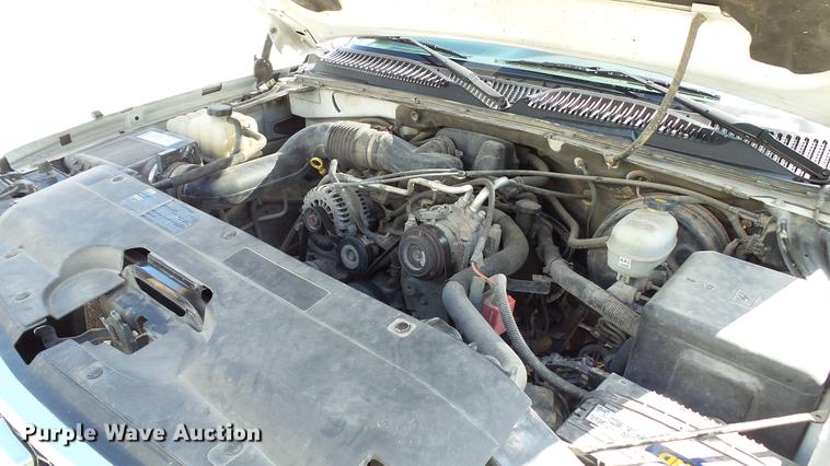 image for item DC2555 2007 Chevrolet Silverado Classic 1500 pickup truck