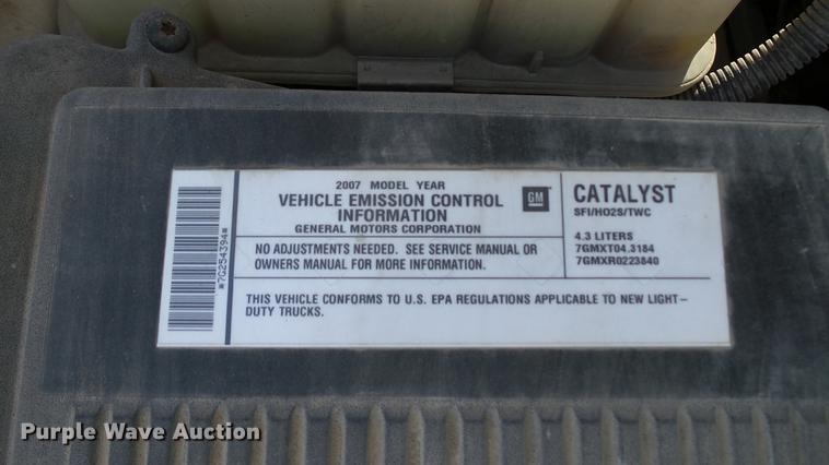 image for item DC2555 2007 Chevrolet Silverado Classic 1500 pickup truck