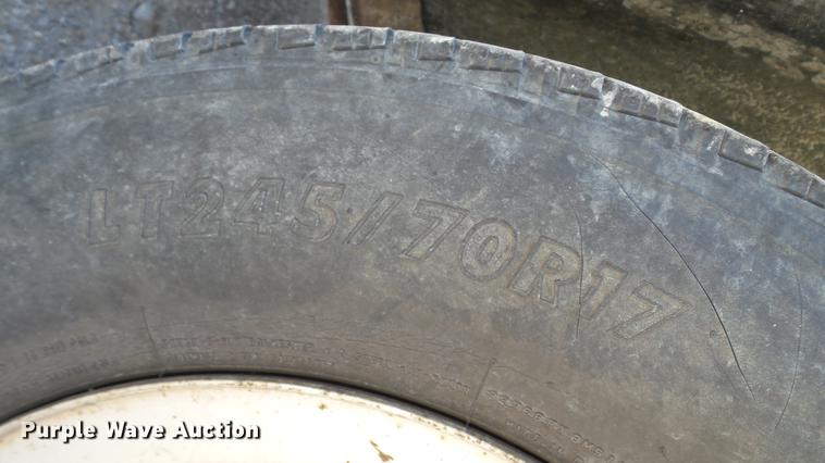 image for item DC2555 2007 Chevrolet Silverado Classic 1500 pickup truck