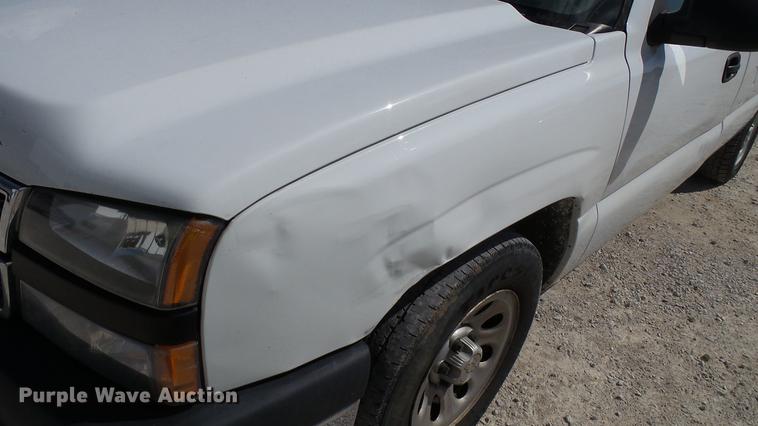image for item DC2555 2007 Chevrolet Silverado Classic 1500 pickup truck