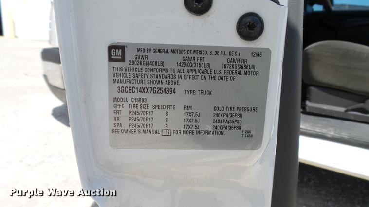 image for item DC2555 2007 Chevrolet Silverado Classic 1500 pickup truck