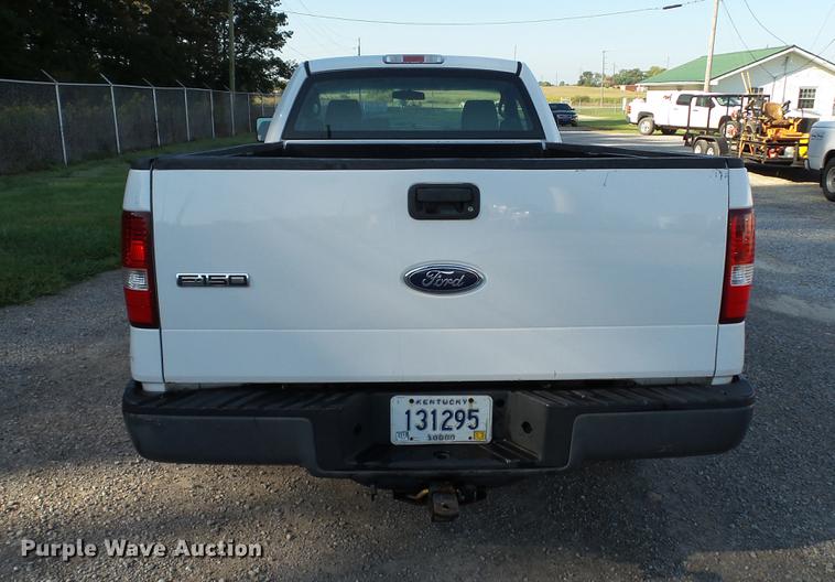 image for item DC2561 2005 Ford F150 pickup truck