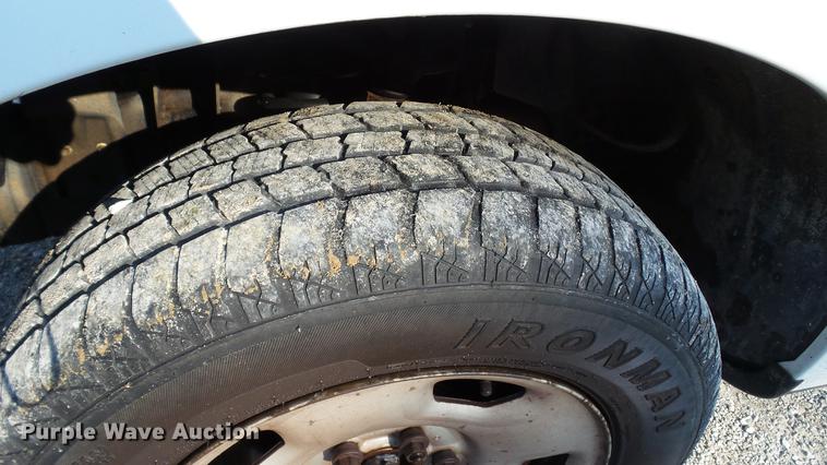 image for item DC2561 2005 Ford F150 pickup truck